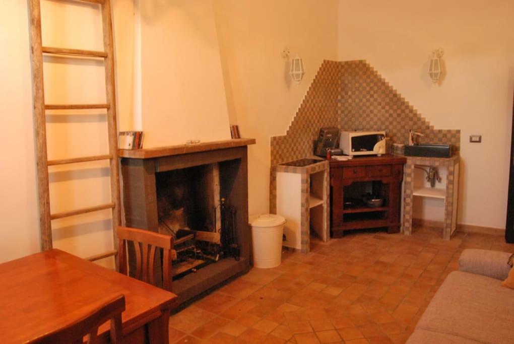 Centralissima Maison Di San Francesco, Unica E Accogliente! Sutri Exteriör bild